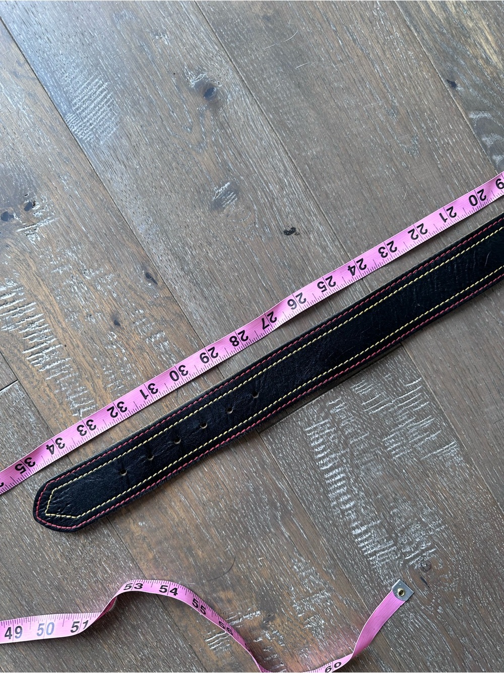 VINTAGE BLACK LEATHER BELT YELLOW RED STITCHING - Picture 6 of 7